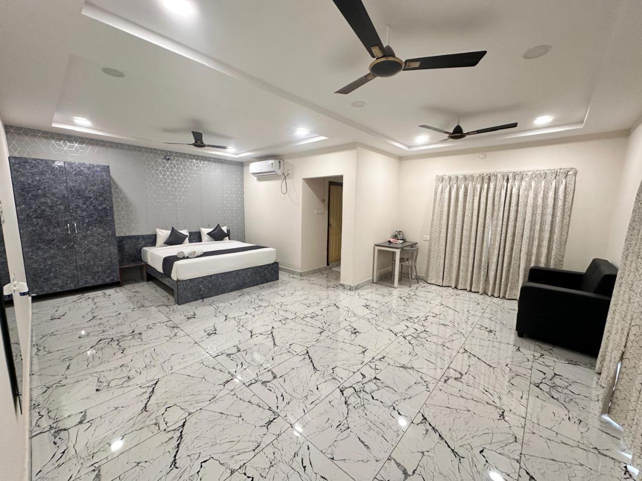 Hotel Aerotel,Hyderabad Shamshabad Exterior photo